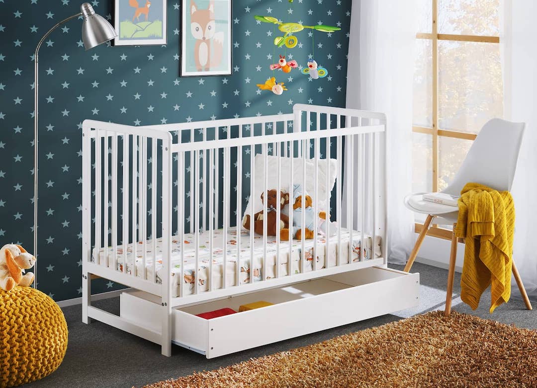 Cypi Cot Bed - Image 6