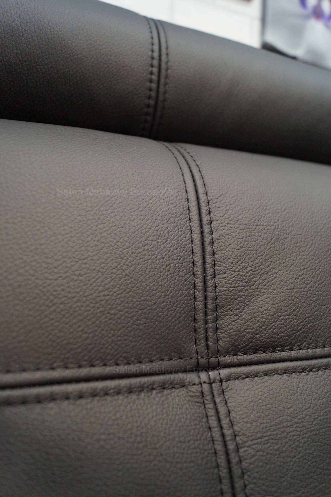 Irys III Sofa Bed - Image 5